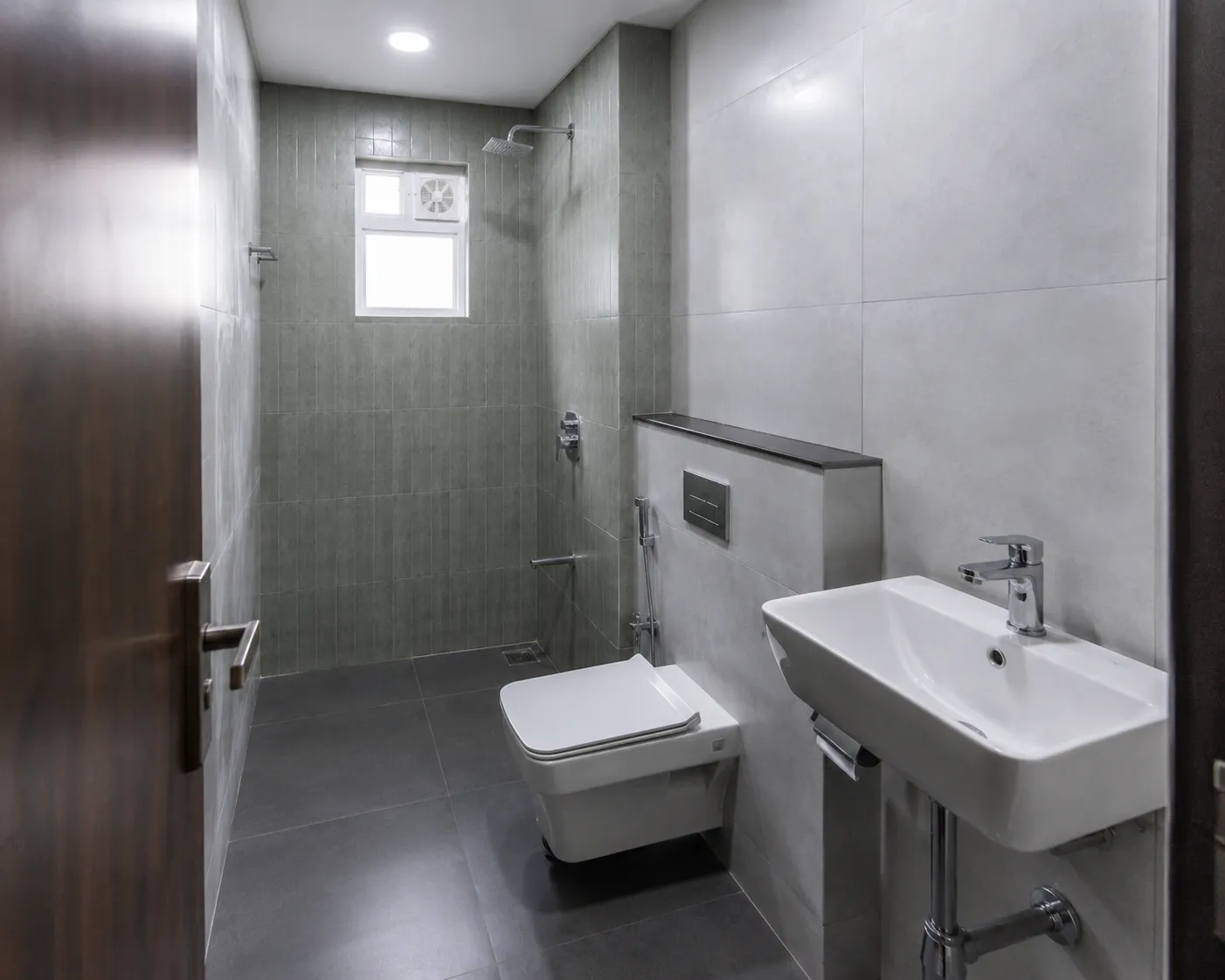 Nidhira Apartment
